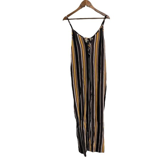 Live To Be Spoiled Women's Black Keyhole Tie Sleeveless Pockets Romper Large - Picture 1 of 8